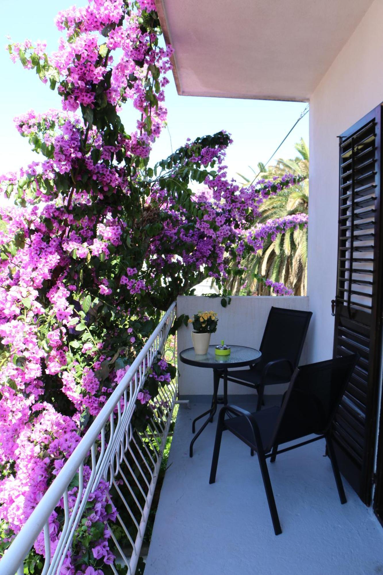 Apartments Milatic Jelsa  Extérieur photo